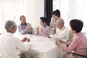 目立たない矯正で口腔内を清潔に